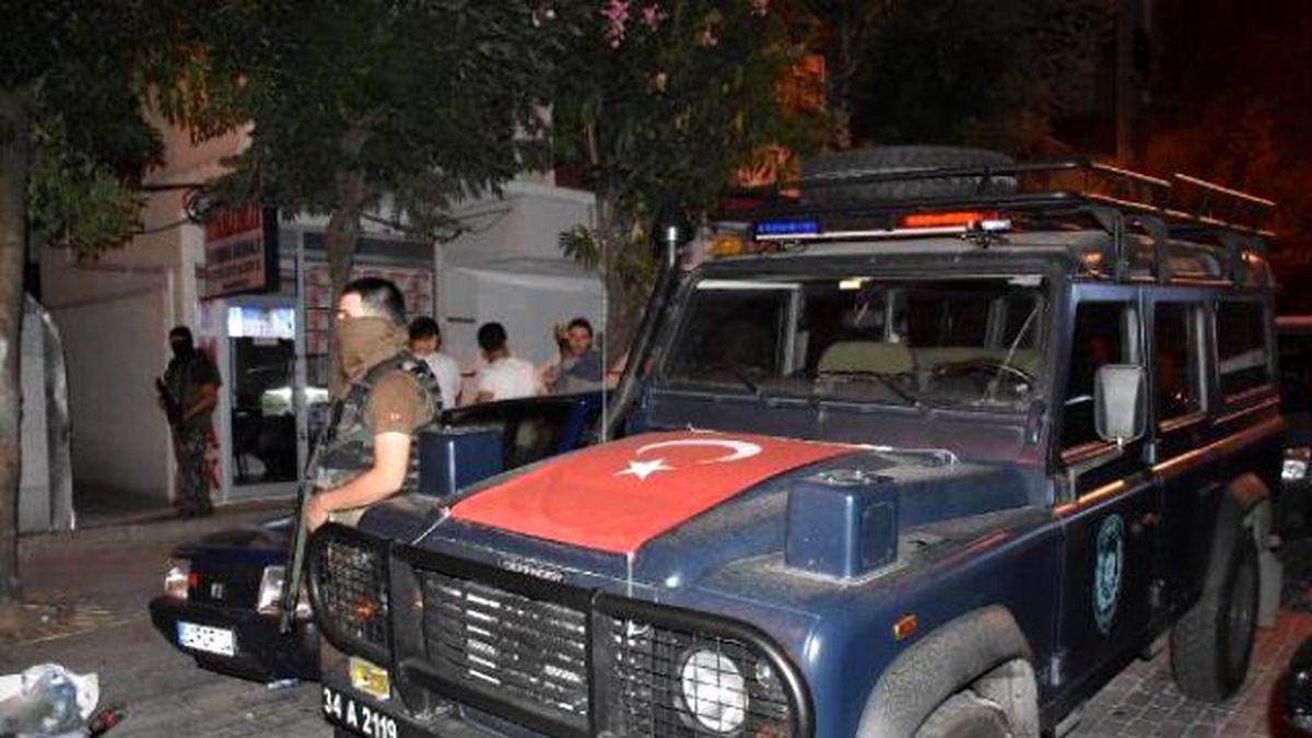 İstanbul'da IŞİD Operasyonu! Kadın ve Filistin Uyruklu Şüpheliler Gözaltında