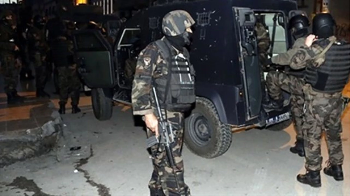 İstanbul\'da Terör Örgütü Operasyonu