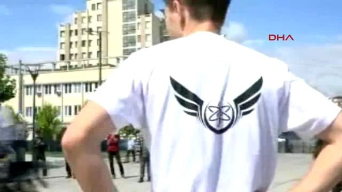 Kosova\'da Uluslararası Gençlik Günü Kutlamaları...
