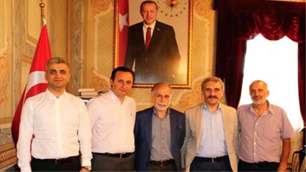 Milletvekilimiz Ahmet Hamdi Çamlı\'dan Kurumumuza ziyaret