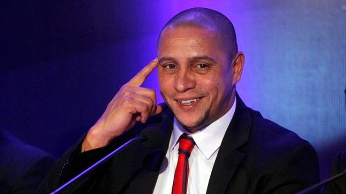Roberto Carlos: Fenerbahçe Çağırırsa Seve Seve Giderim