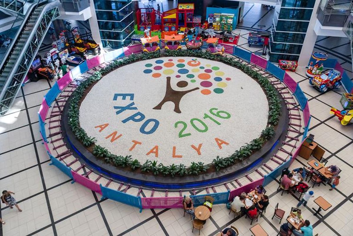 Rozetlerin Kralı" Expo 2016 Antalya\'da
