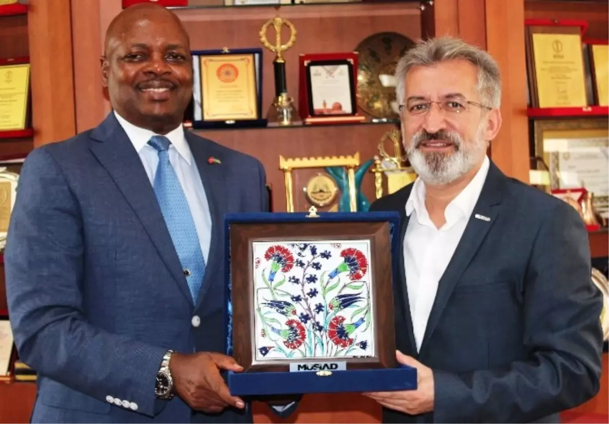 Ruanda Büyükelçisi Nkurunziza, Müsiad Konya Şubesi\'ni Ziyaret Etti