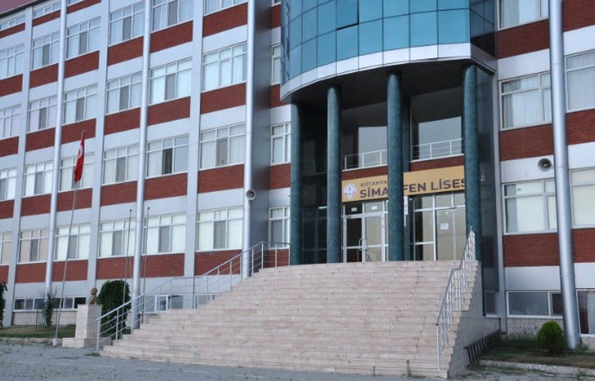 Simav\'da Bahar Koleji, Fen Lisesi Oldu