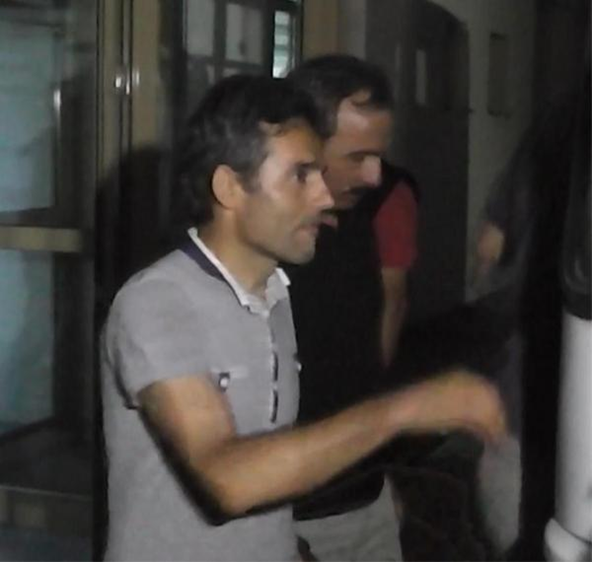 Uşak\'ta 25 Sağlık Personeli Gözaltına Alındı