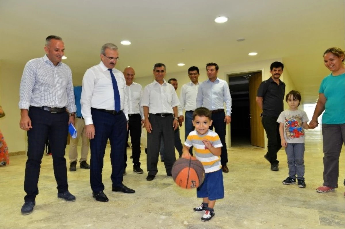Vali Karaloğlu: "Antalya Sporun da Başkenti Olacak"