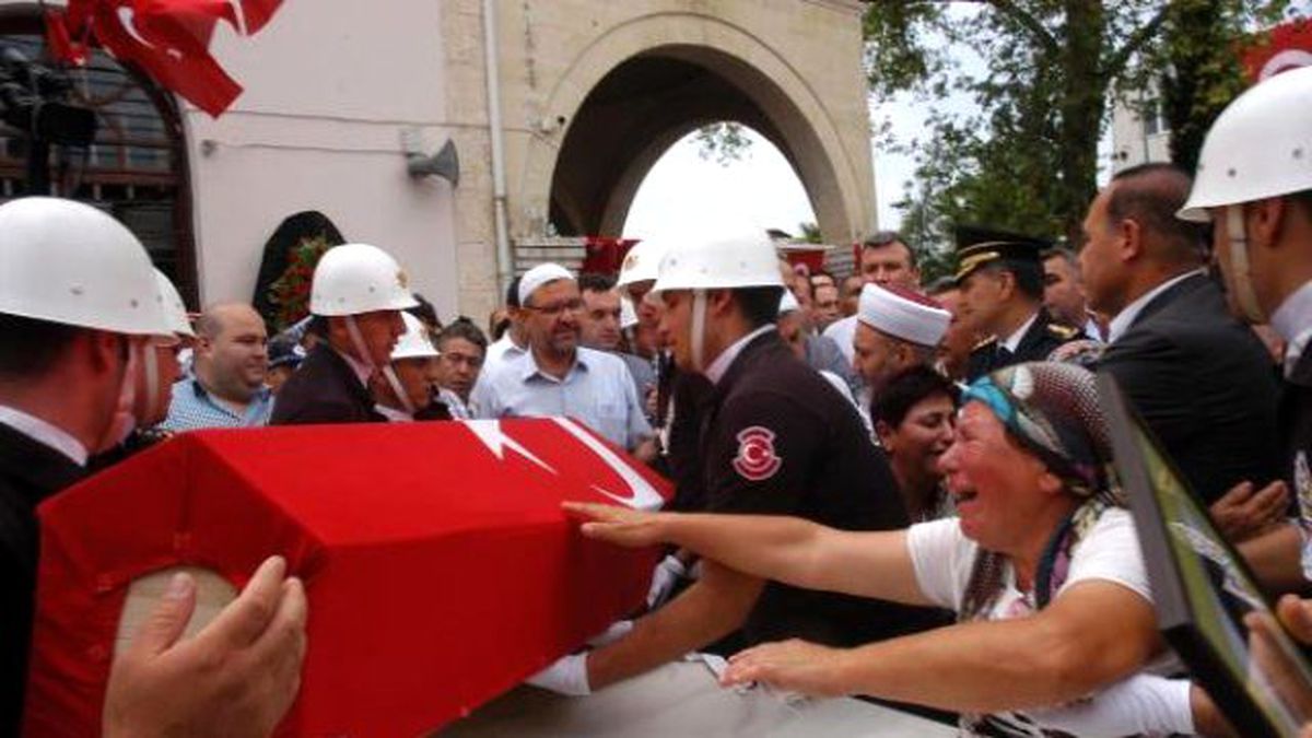 Adana\'daki Polisin Şehit Olduğu Silahlı Kavga