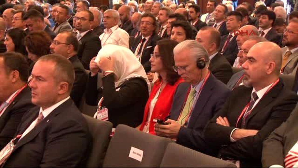 Ali Koç\'tan Eğitimde Laiklik ve Çağdaşlık Vurgusu