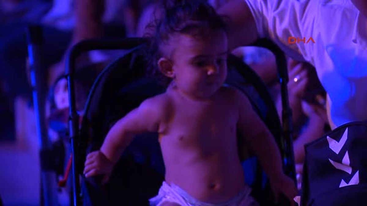 Antalya Mustafa Ceceli Expo 2016'da Coşturdu