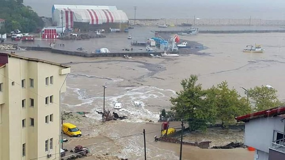 Bartın\'ı Sel Vurdu
