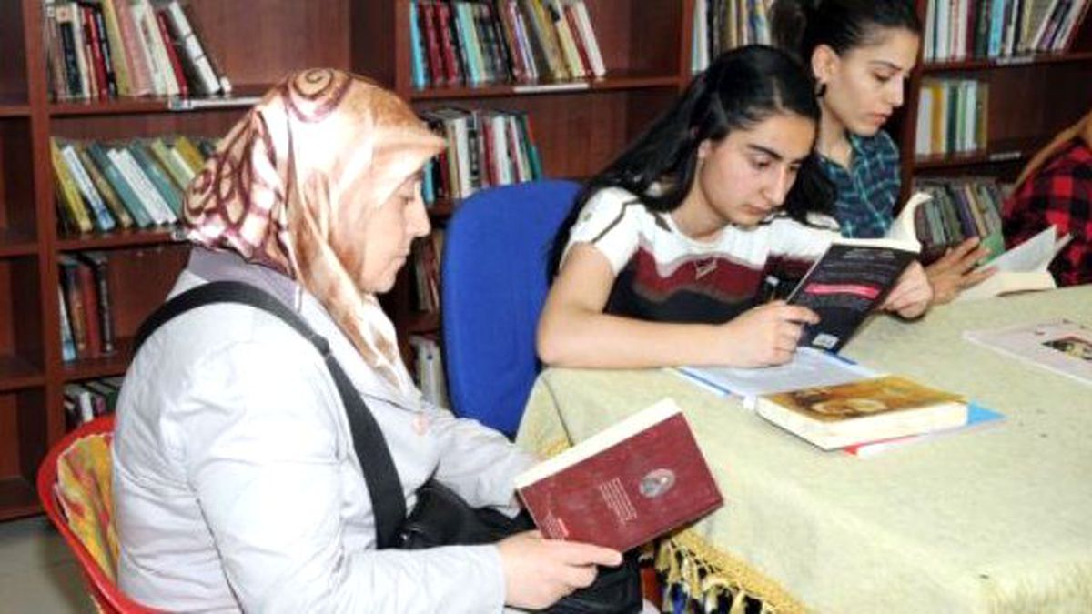 Başkale\'de "7\'den 70\'e Başkale Okuyor" Projesi
