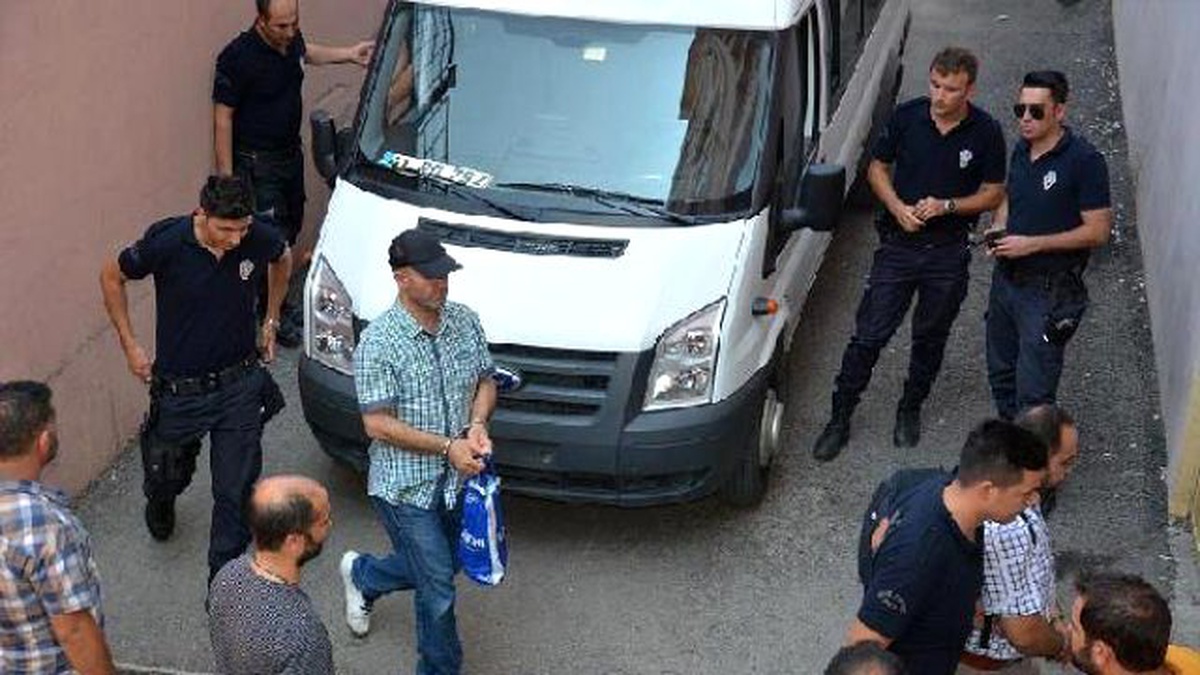 Gebze 8 Polis Gözaltına Alındı