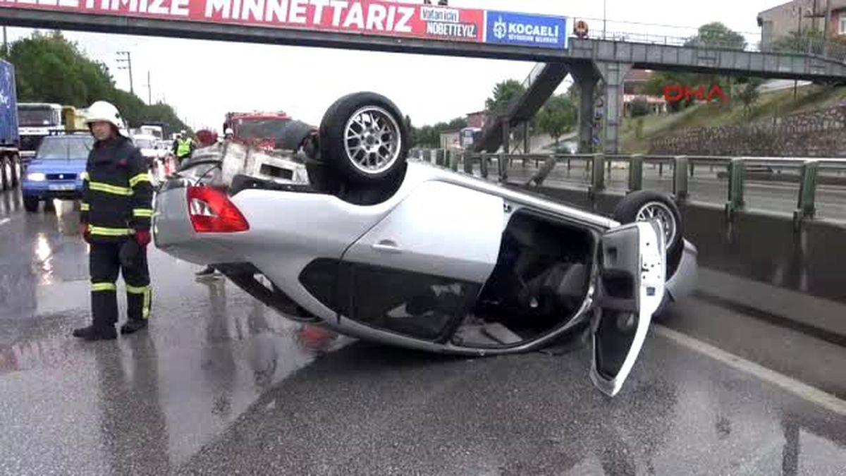İzmit\'te İki Kaza 2 Yaralı