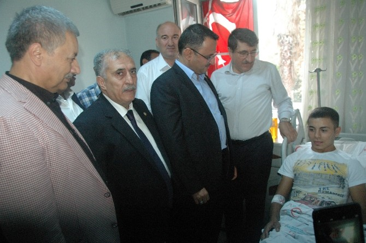 Milletvekillerinden Demokrasi Gazisine Ziyaret