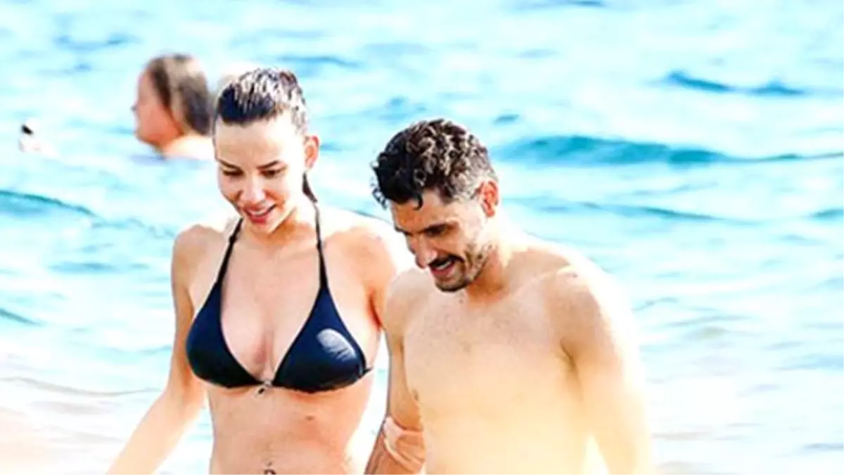 Özer Hurmacı Eşiyle Bodrum\'da Tatilde