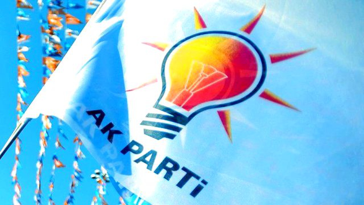 PTT\'den "Ak Parti\'nin Kuruluşunun 15. Yılı" İçin Anma Pulu