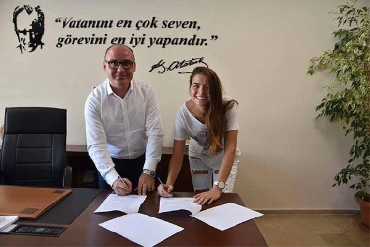 Salihli Belediyespor, Merve Korkmaz ile İmzaladı