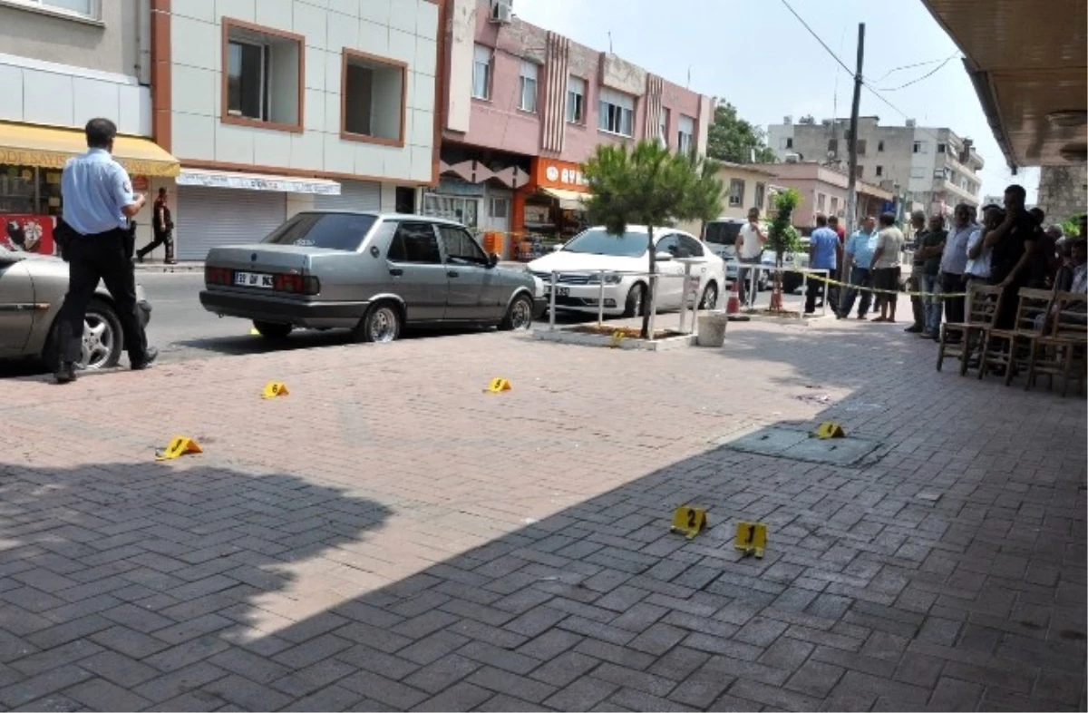 Tarsus\'ta Laf Atma Kavgası: 3 Ölü, 1 Yaralı