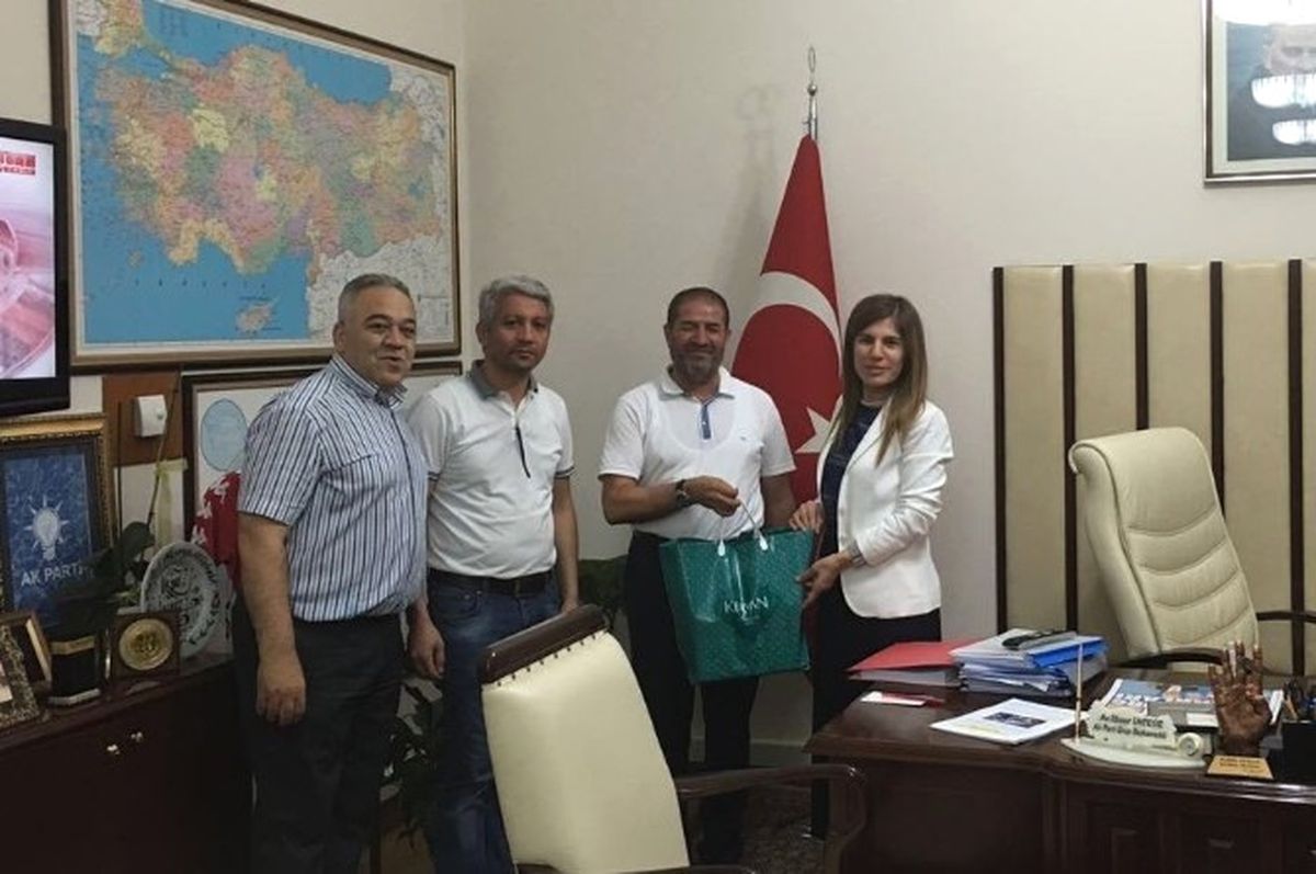 TBMM\'de Dondurma İkramı