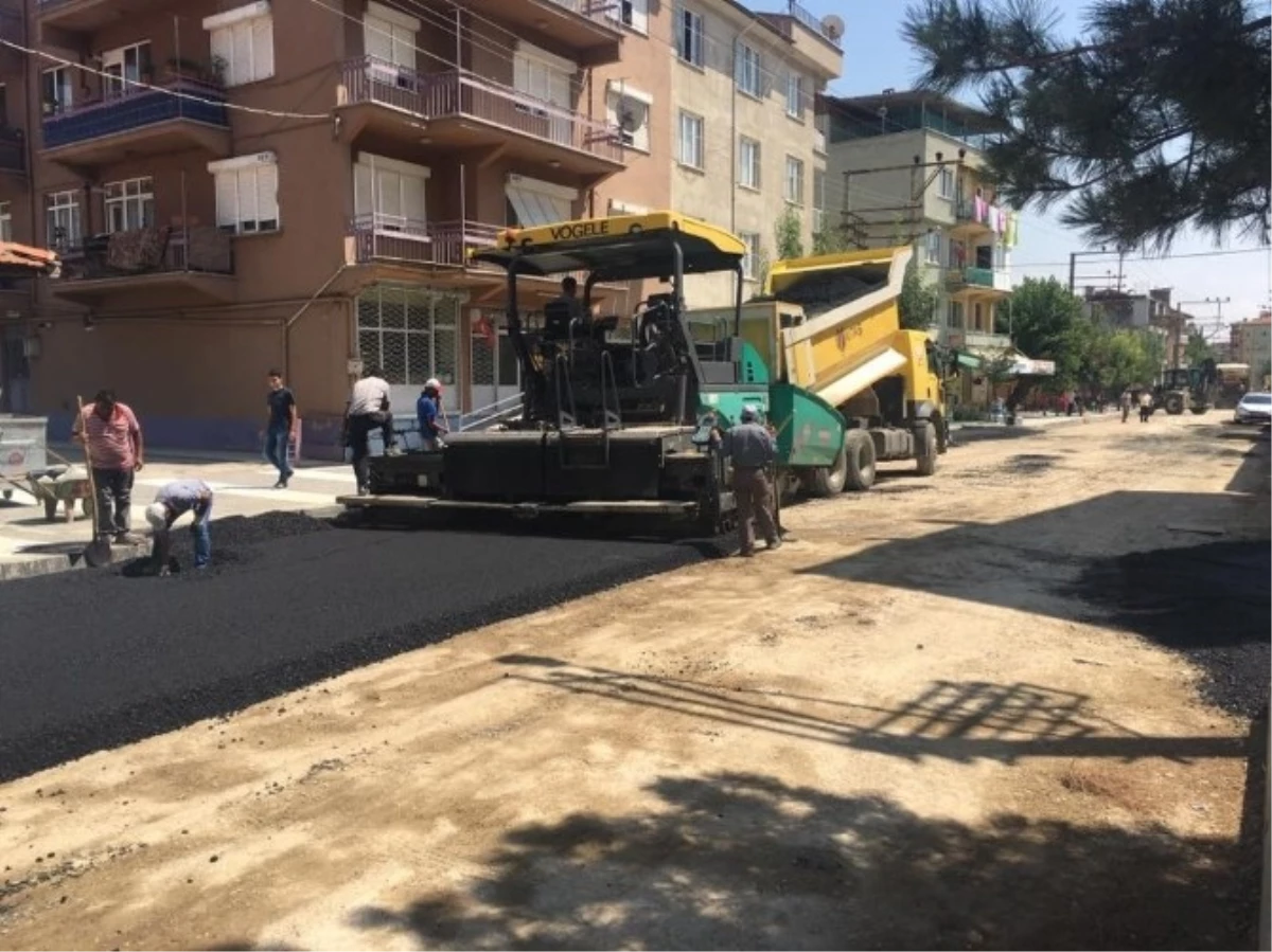 Uşak Belediyesi Şehri Değiştirmeye Devam Ediyor