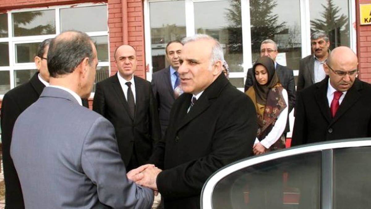 Vali Zorluoğlu\'ndan Kapatılan Okullarda İnceleme