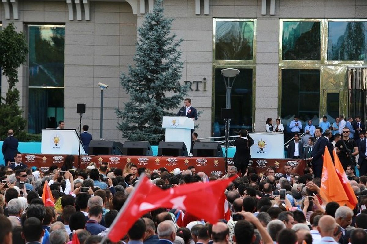 AK Parti\'nin Kuruluş Yıl Dönümü Programı Başladı