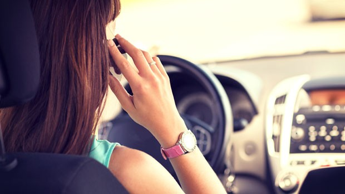 Direksiyonda 'Cep' Yasağı Genişliyor