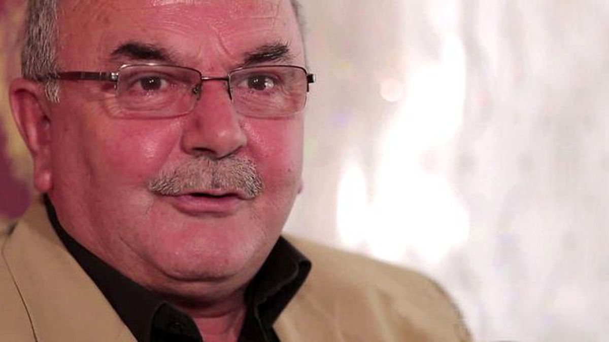 FETÖ Lideri Gülen'e Şiir Yazan Rıfat Sayar Gözaltına Alındı