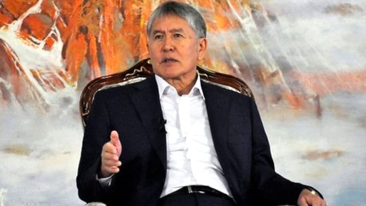 Kırgizistan Cumhurbaşkanı Atambayev'den 'Mini Etek' Çıkışı