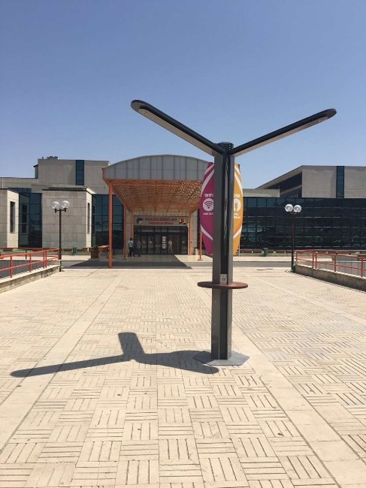 Malatya Genelinde Ücretsiz Wi-Fi ve Şarj Hizmeti