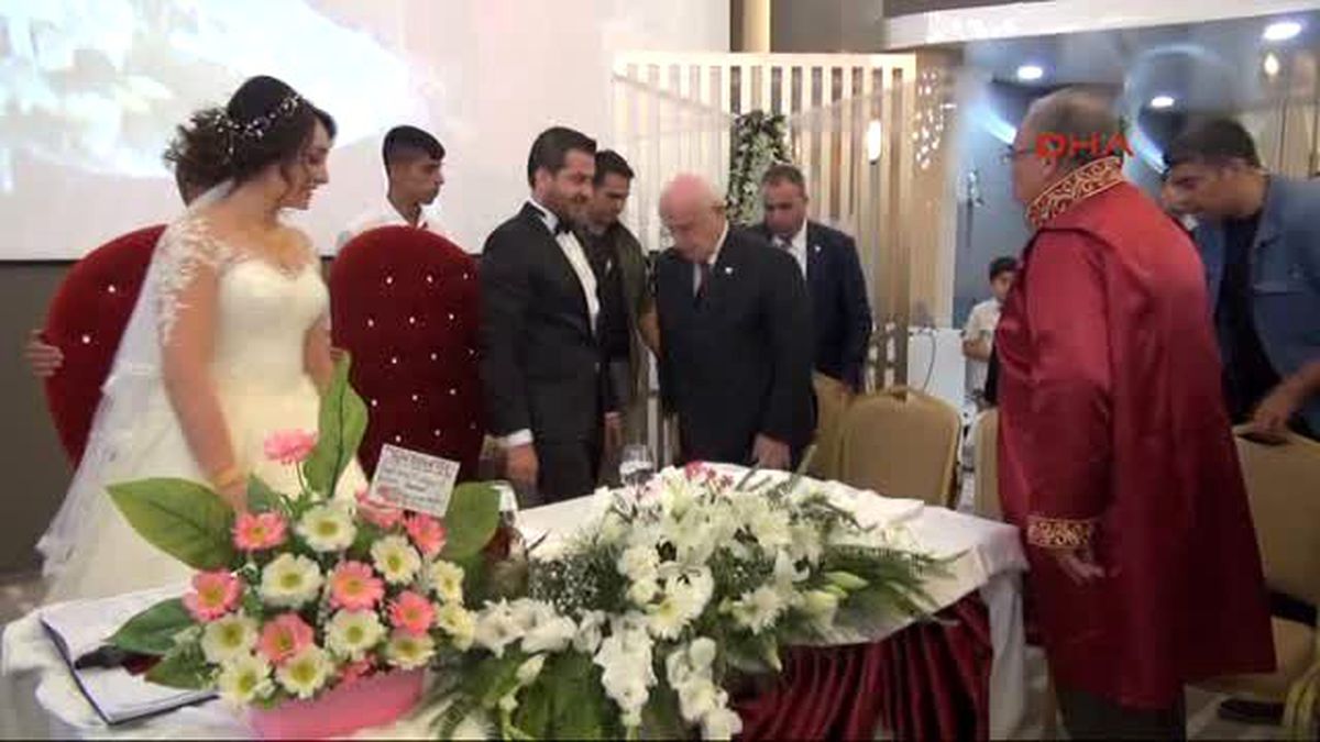 Nıkah Törenıne Katıldı