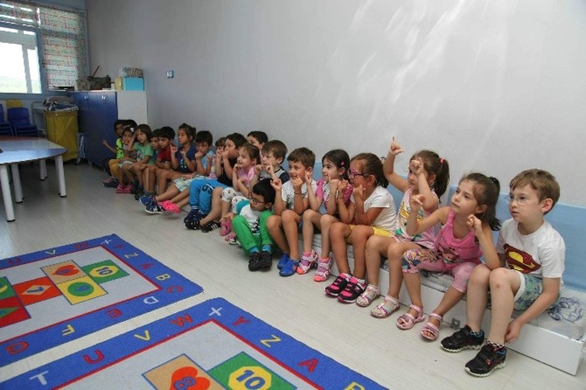 Odunpazarı Belediyesi\'nden Kreş Öğrencilerine İşaret Dili Kursu