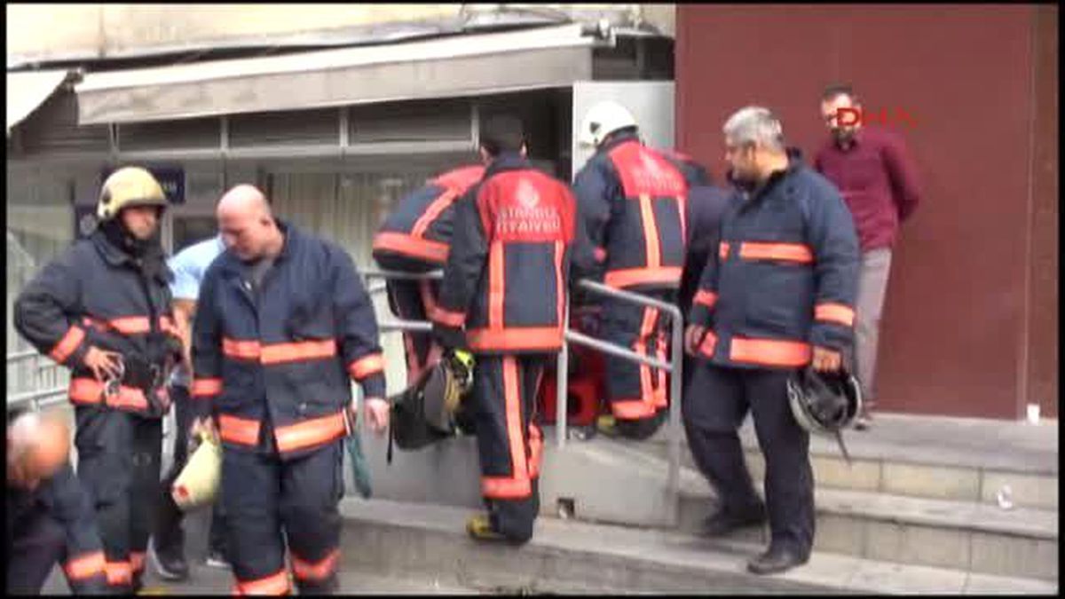 Özel Hastanede Elektrik Kabloları Tutuştu