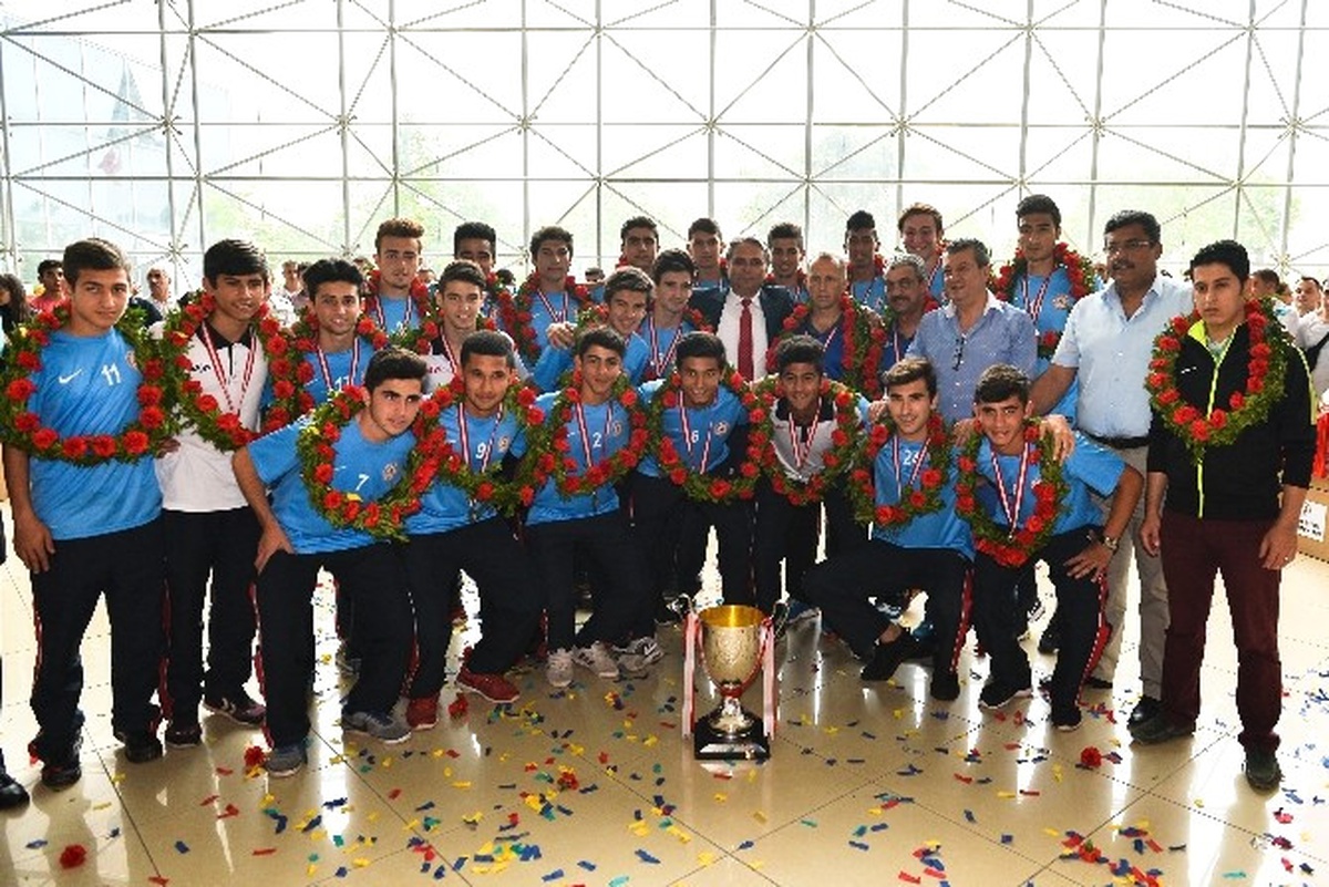 Şampiyon U17\'ler Fenerbahçe\'yle Karşılaşıyor