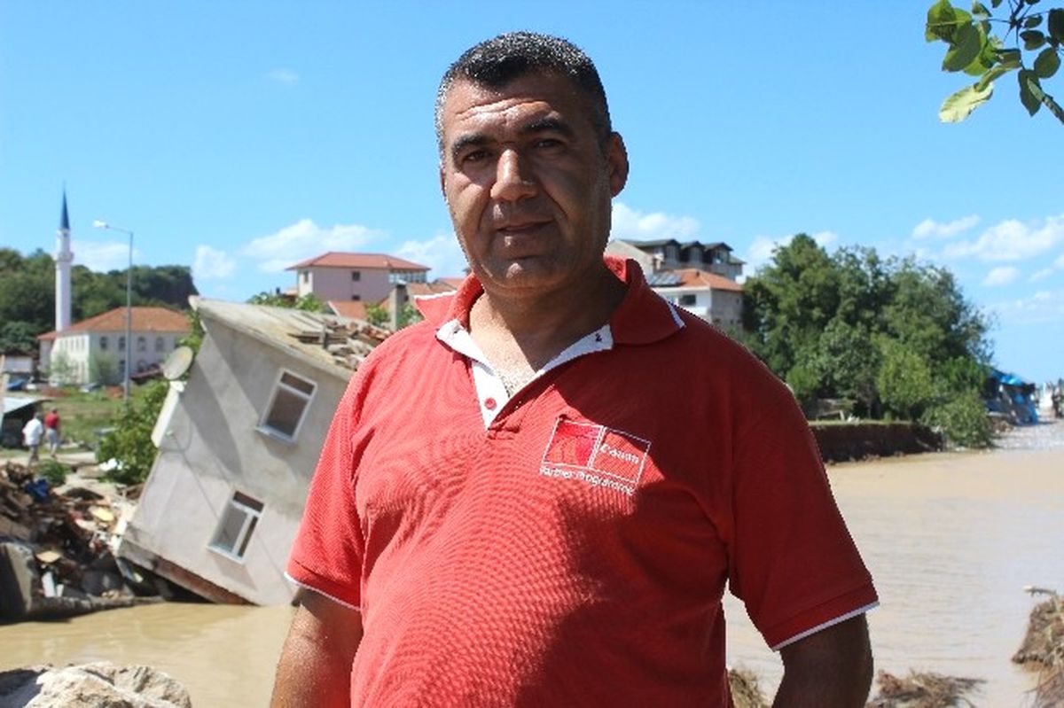 Selde 3 Katlı Evi Çöken Adam Dehşeti Anlattı