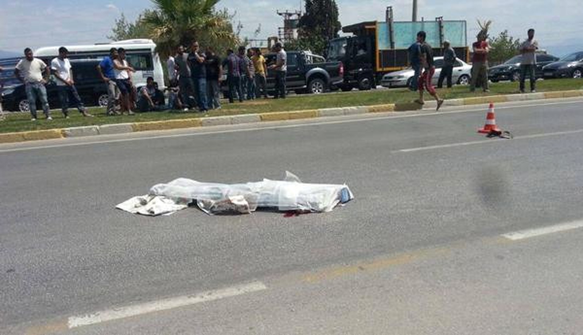 Yolun Karşısına Geçmek İsterken Canından Oldu