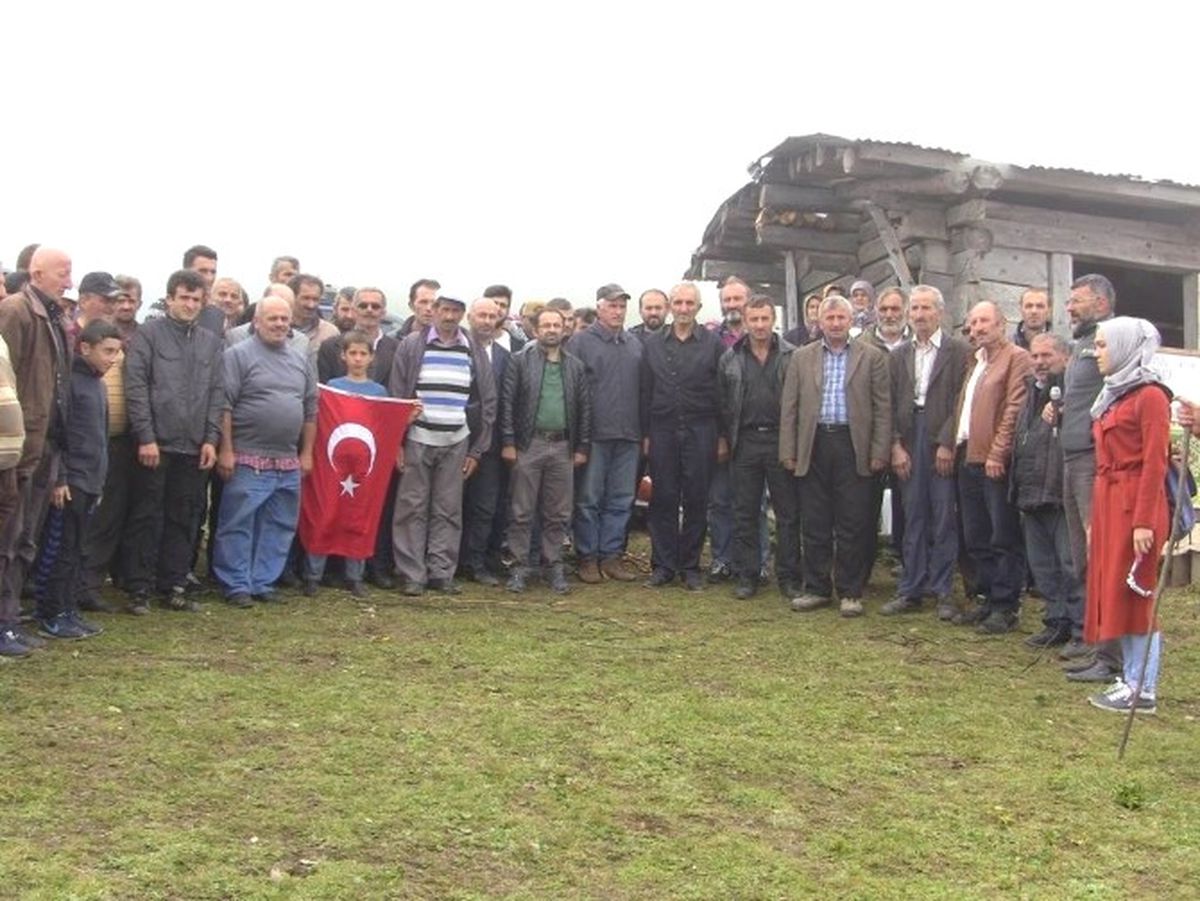 2 Bin 500 Rakımlı Yaylada Demokrasi Şöleni