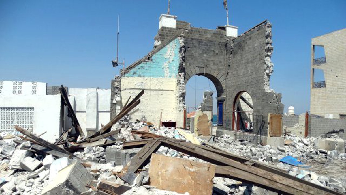 Yemen\'de Hastaneye Hava Saldırısı