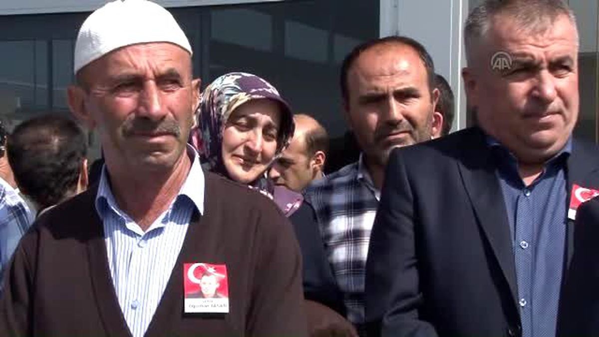 Oğlum Şehitlik Şerbetini İçti, Huzurluyum"