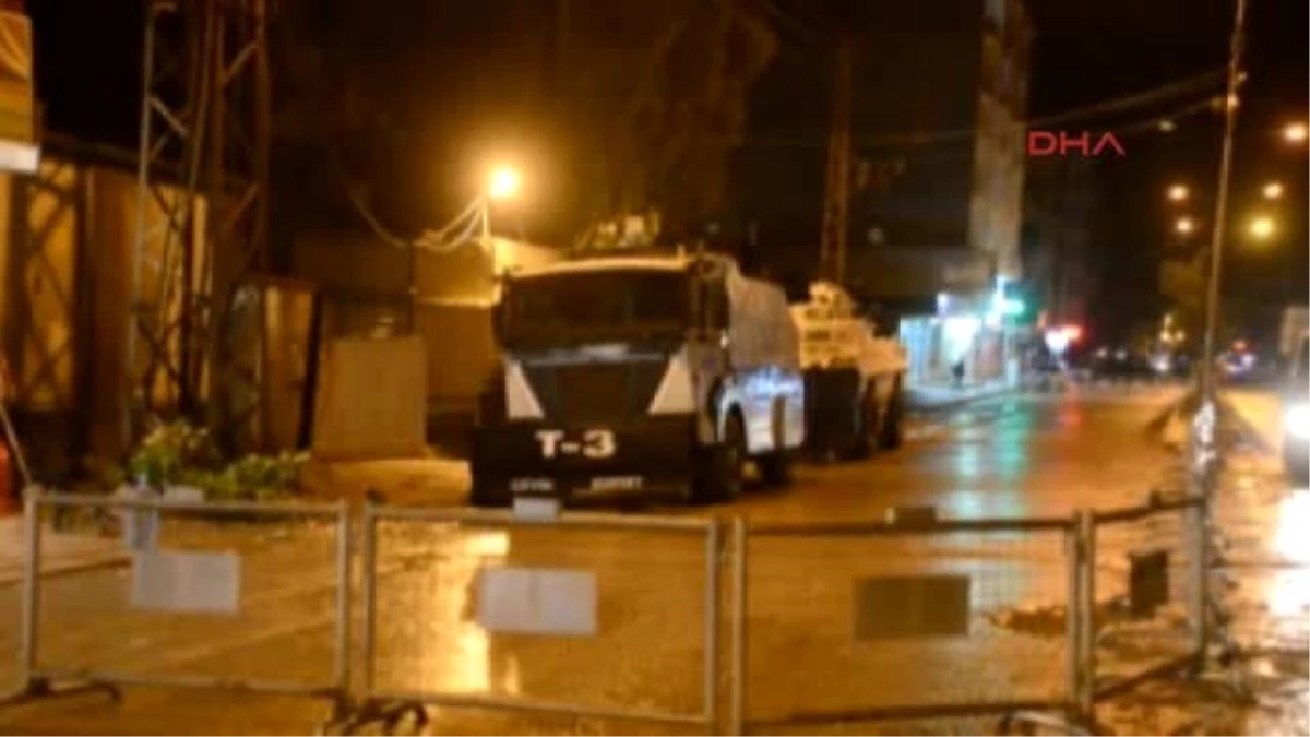 Doğubayazıt\'ta Polis Karakoluna Silahı Saldırı