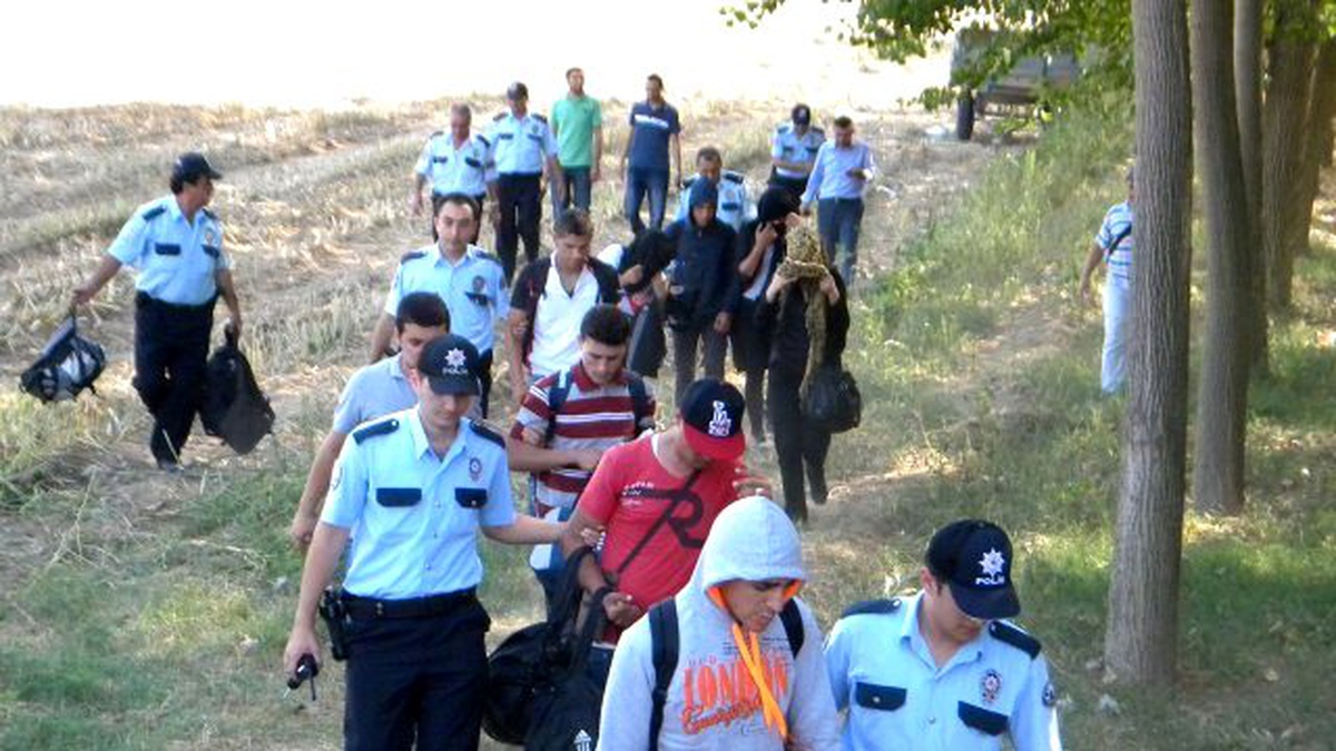 Edirne\'de 139 Kaçak Göçmen Yakalandı