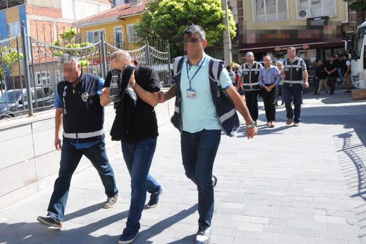 Eskişehir\'de 10 Kişi Adliyeye Sevk Edildi