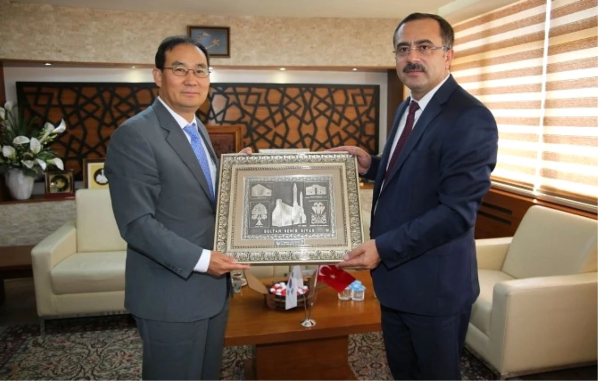 Güney Kore Büyükelçisinden, Sivas Belediyesine Ziyaret