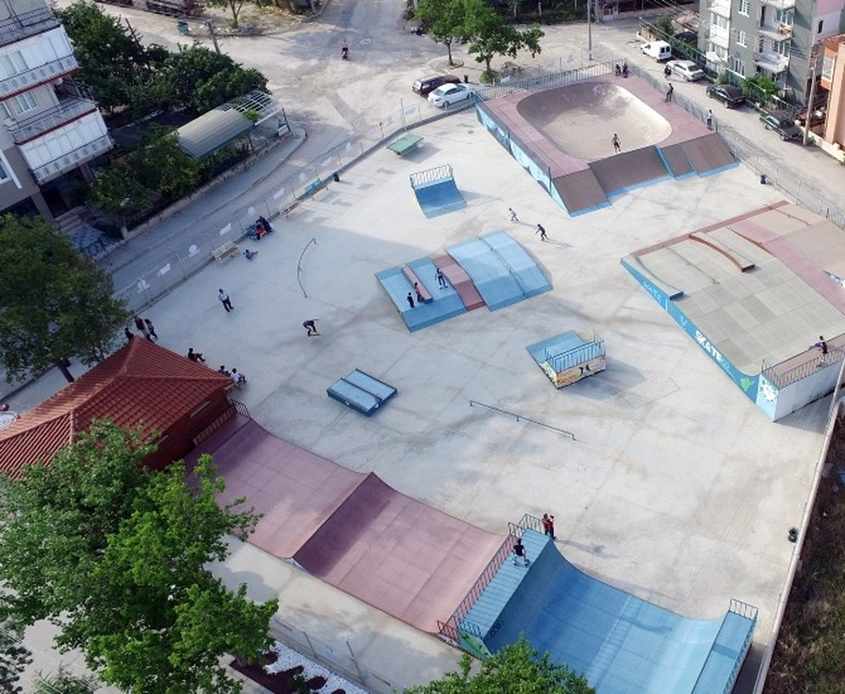 Güvenlik İçin Skate Park\'ta 24 Saat Canlı Yayın