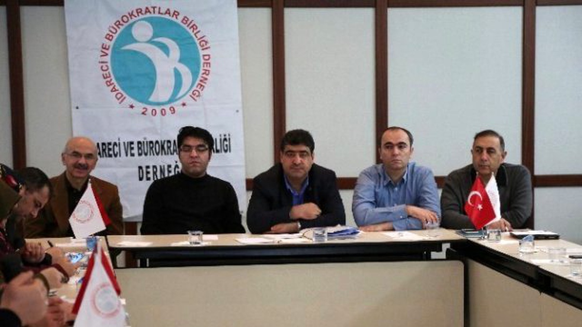 İdareci ve Bürokratlar Birliği\'nden "Milli Savunma Üniversitesi" Açıklaması