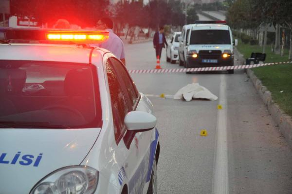 İnegöl'de Vurulan Genç, 50 Metre Koştuktan Sonra Öldü