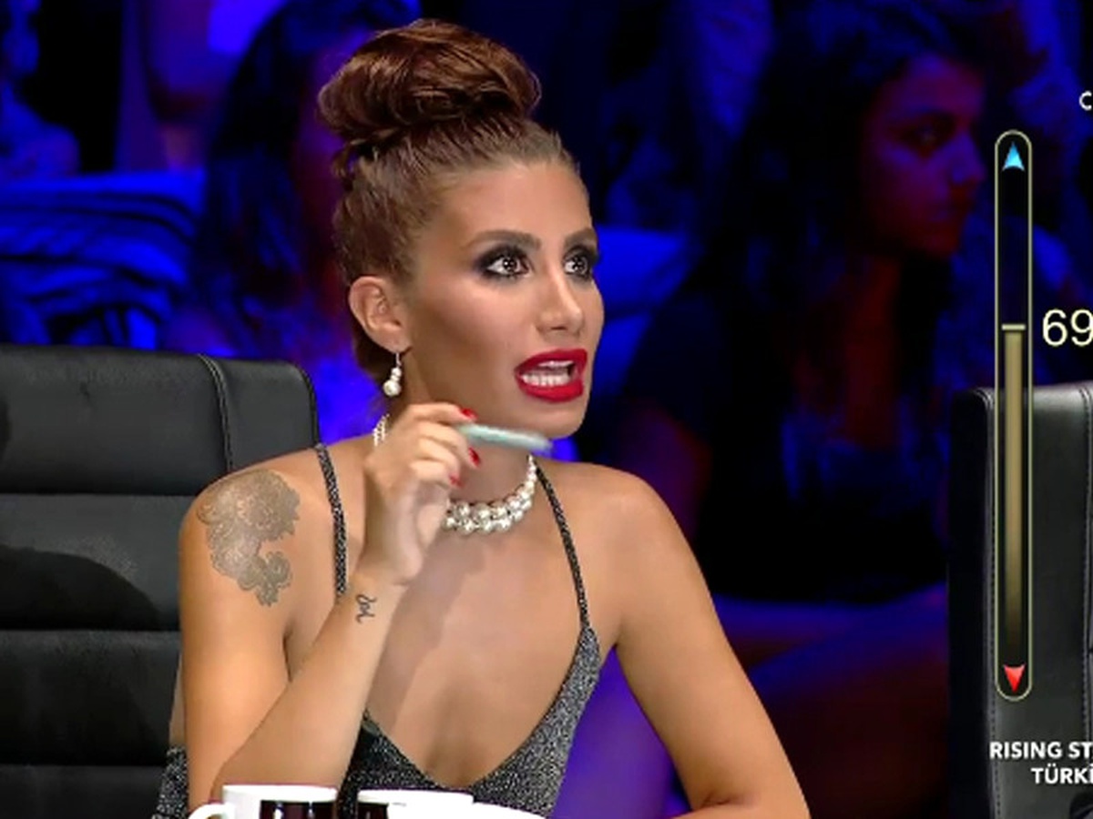 İrem Derici O İsmi Seneye Yeniden Davet Etti
