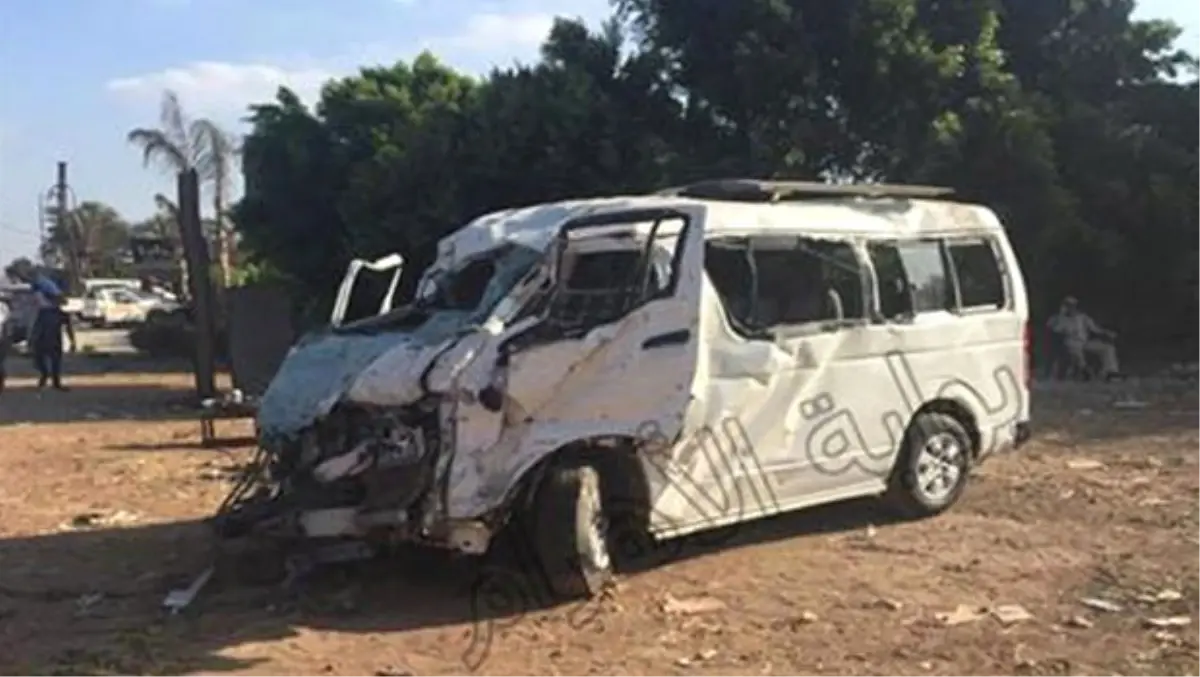 Katliam Gibi Kaza: 17 Ölü