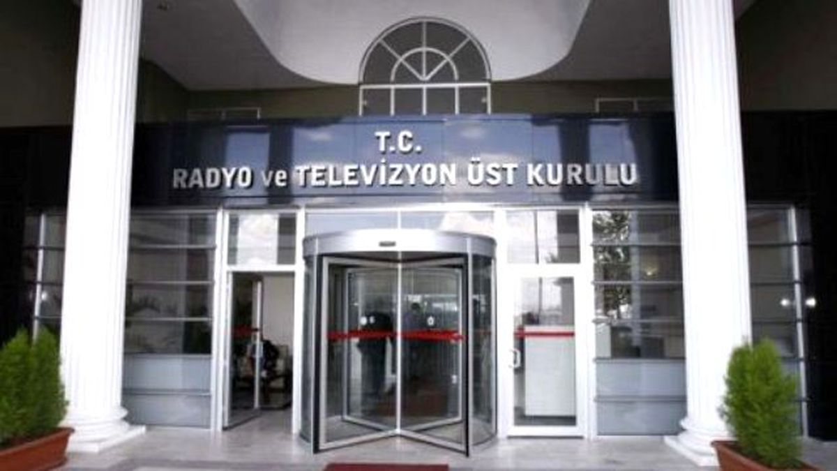 Soydaş Öğrencilere Aa\'dan "Habercilik" Eğitimi
