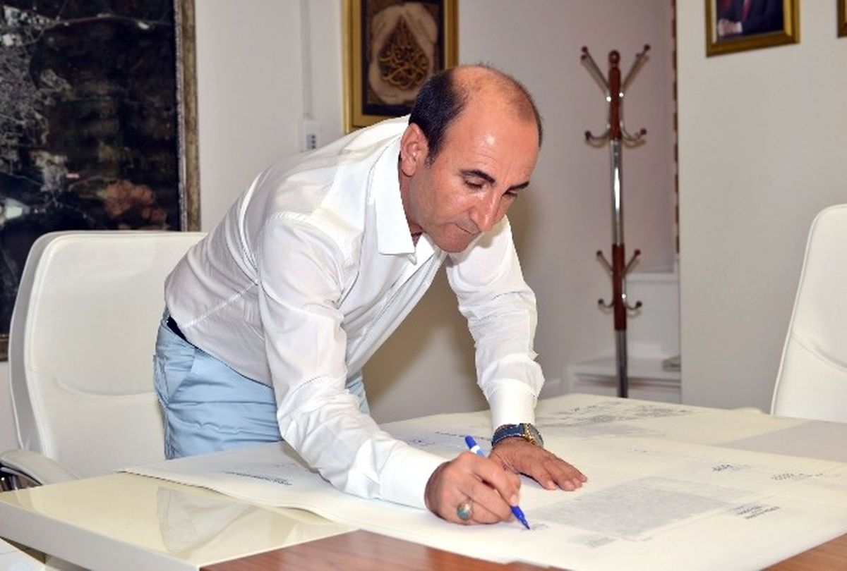 Tarihi Dönüşümde Yeni İmzalar